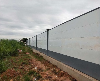 建筑施工圍擋的使用以及相對(duì)應(yīng)的安裝原則