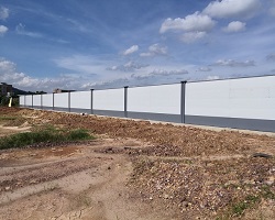  建筑工程圍擋不僅僅能夠用于保護(hù)施工現(xiàn)場(chǎng)